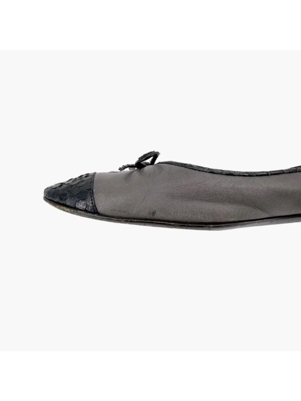 Chanel CC Cap Toe Ballet Flats Bow Gray Leather Black Snake Size 37 US 6-6.5